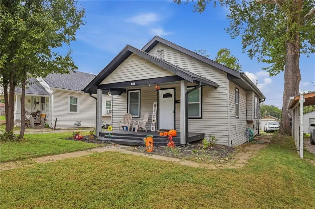 4008 Strong Avenue, Kansas City, KS 66106 - #1