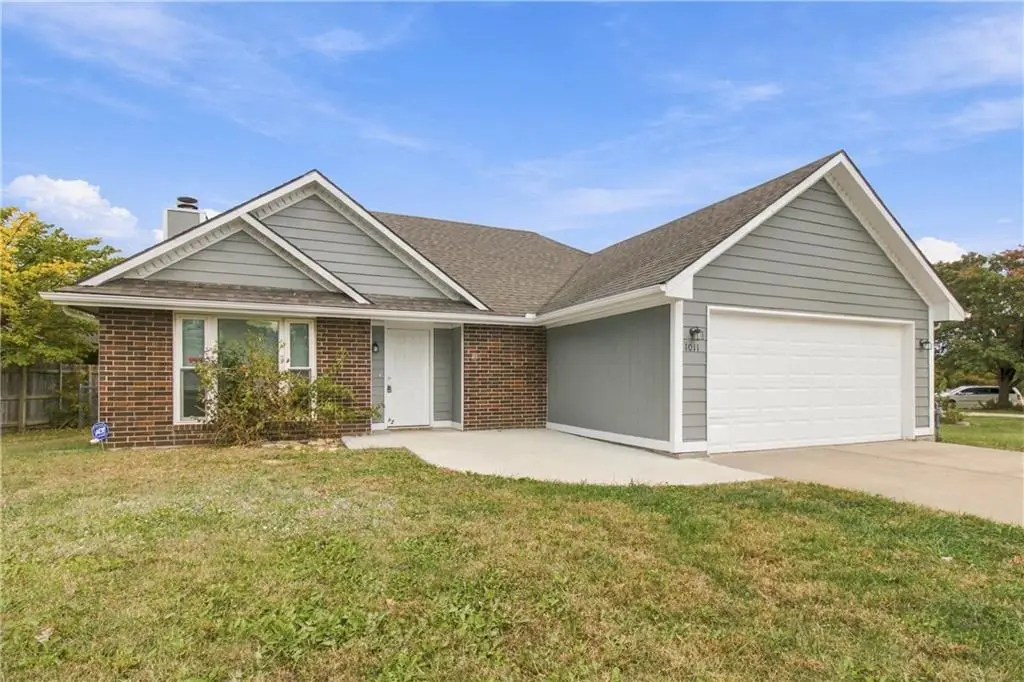 1011 Coventry Drive, Warrensburg, MO 64093 - #1