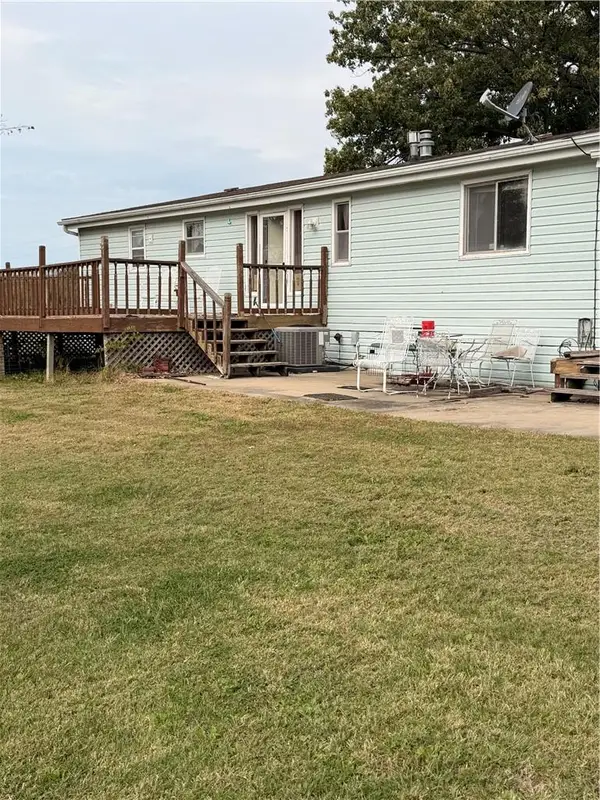 1302 NW 150th Road, Holden, MO 64040