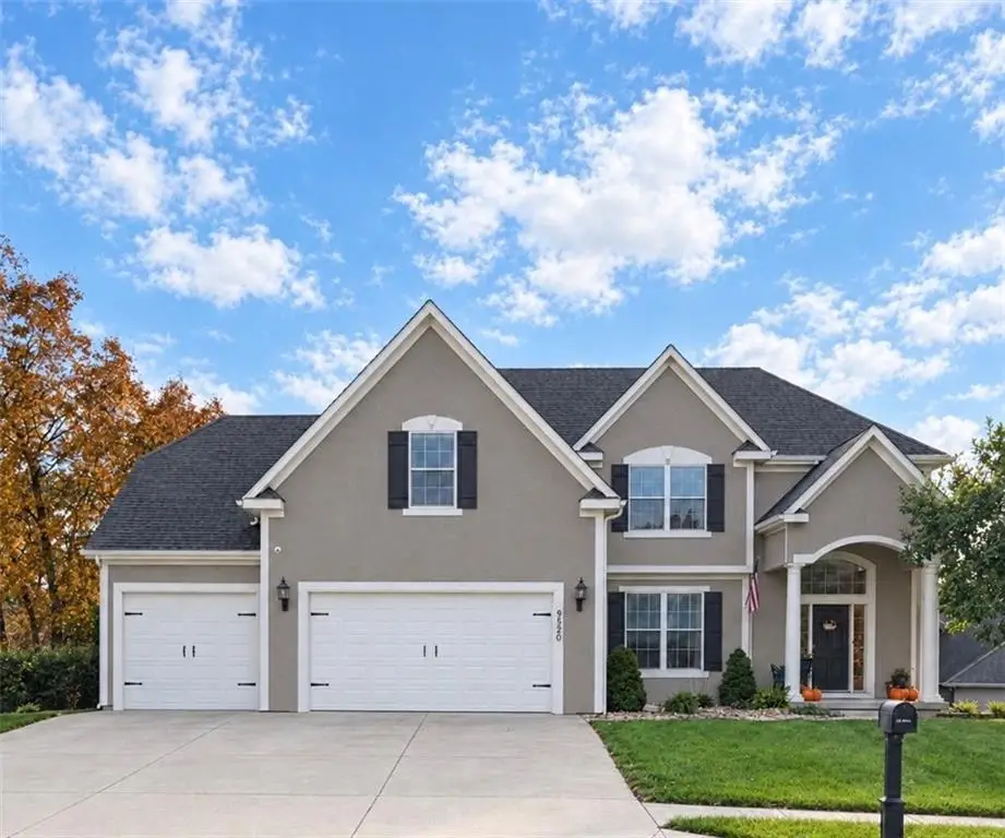 9520 Pearl Avenue, Kansas City, MO 64139 - #1