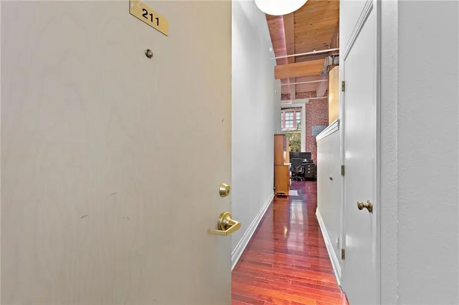 308 W 8th Street #211, Kansas City, MO 64105 - #2