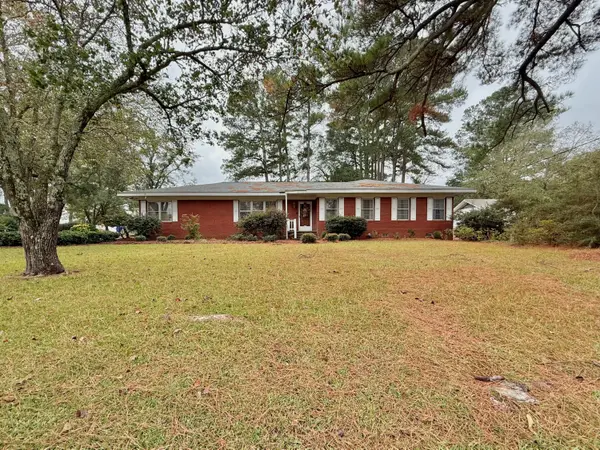 220 Clark Ave, Eupora, MS 39744