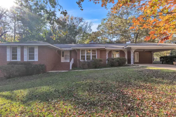 331 5th St, Vernon, AL 35592