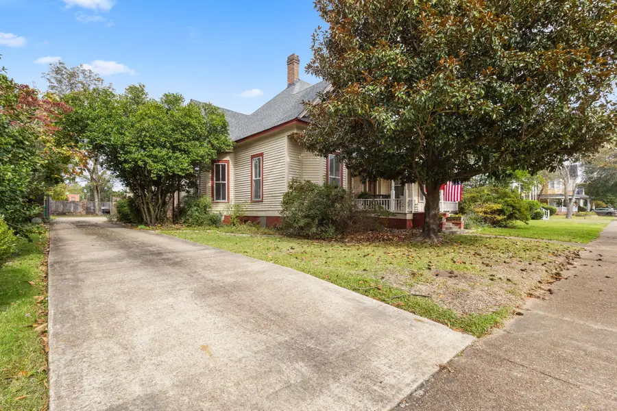 1017 College Street, Columbus, MS 39705 - Image #3