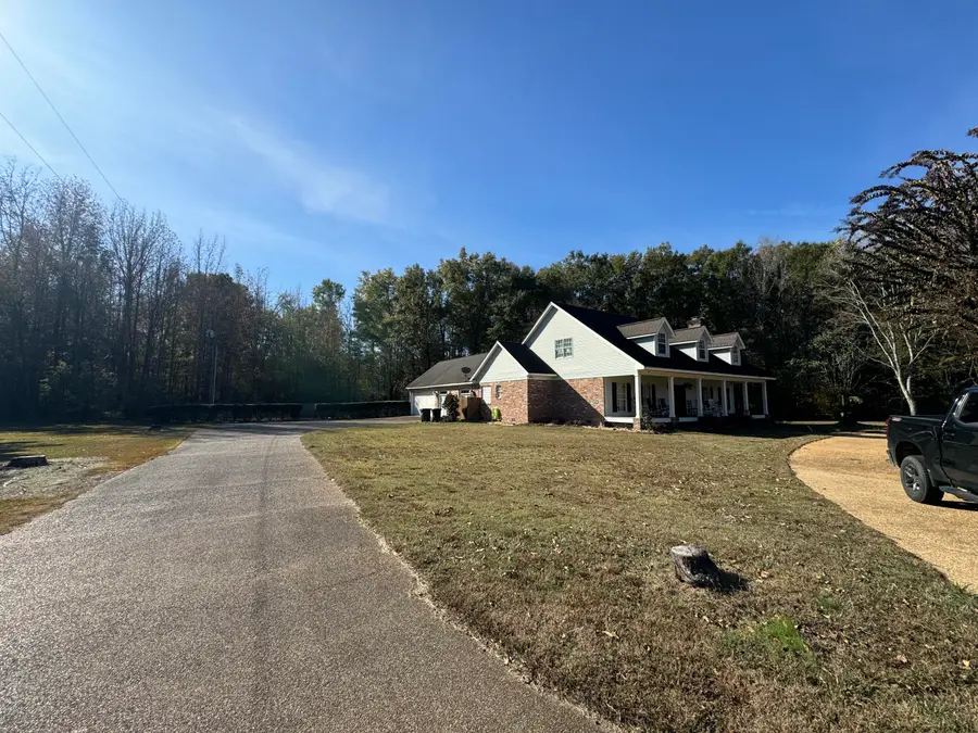 240 Shrinewood Drive, Columbus, MS 39705 - Image #3