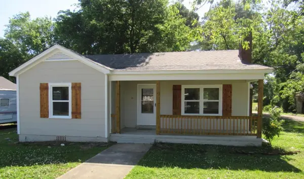 90 Coulter St, Caledonia, MS 39740