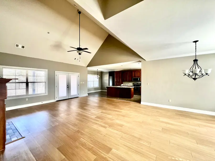 29 Lenox Lane, Columbus, MS 39702 - Image #3