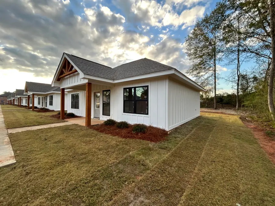 46-100 W Center St, Ackerman, MS 39735 - Image #2