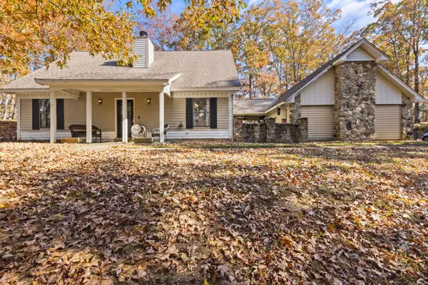 177 Hunter's Hollow, Columbus, MS 39705 - Image #1