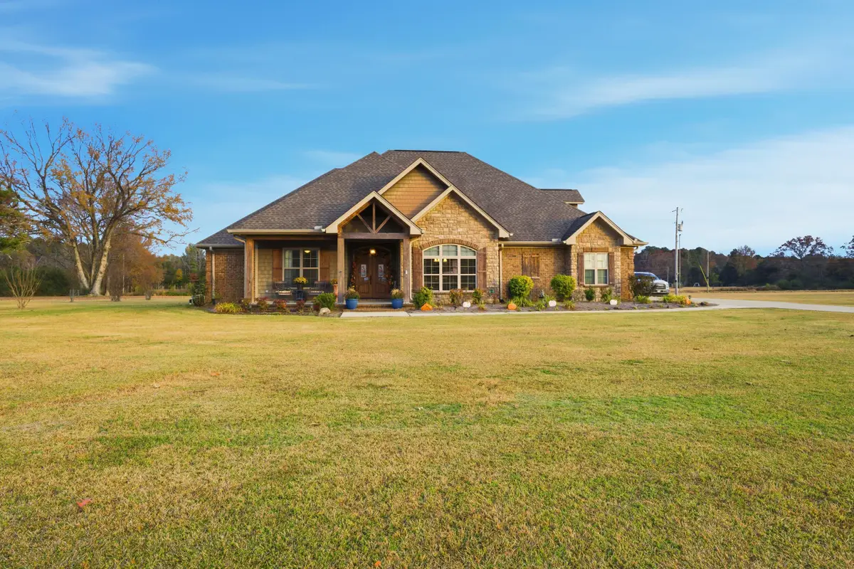 115 Marilyns Place, Caledonia, MS 39740 - Image #1