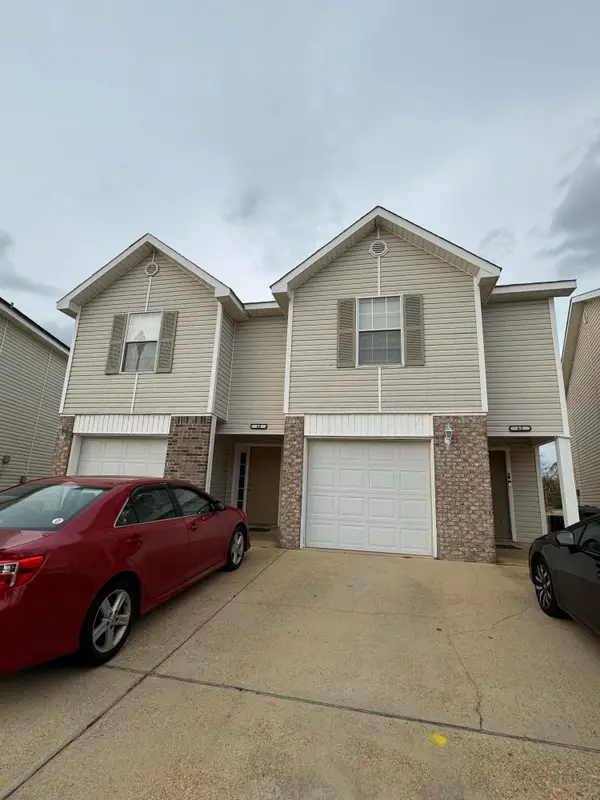 62/64 Inverness Rd, Starkville, MS 39759