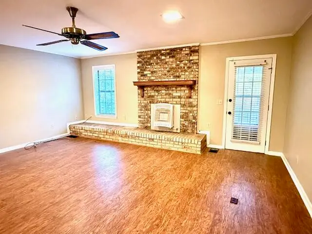 321 Pine Ridge Dr, Louisville, MS 39339 - Image #2