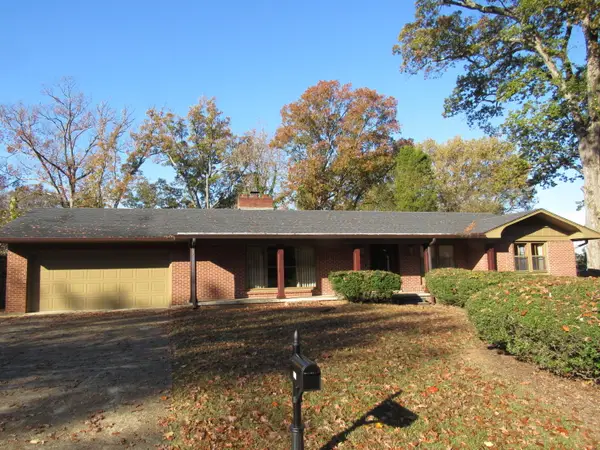 1708 Pleasant Ridge Circle, Columbus, MS 39701
