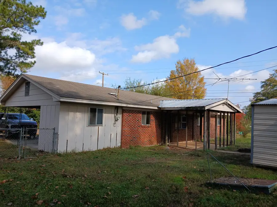 616 Dogwood St, Columbus, MS 39702 - Image #3