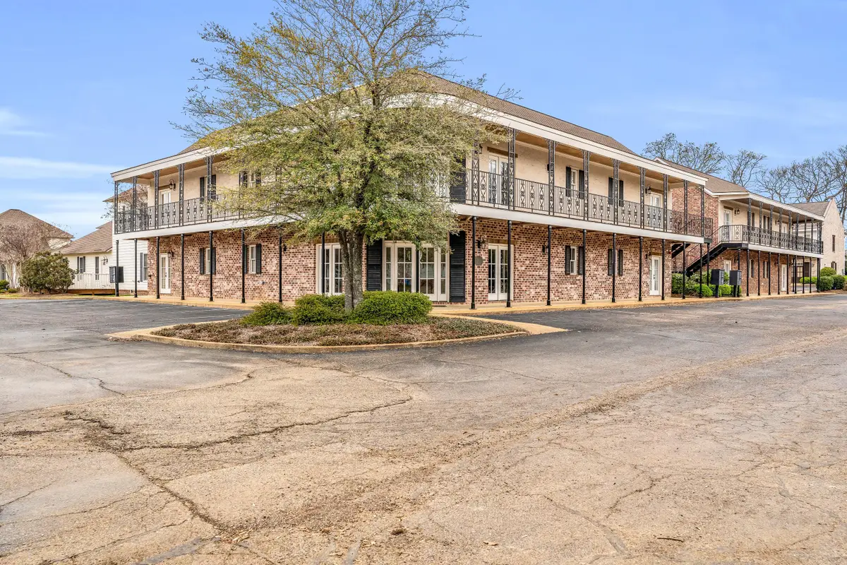 300 River Rd, Starkville, MS 39759 - Image #1