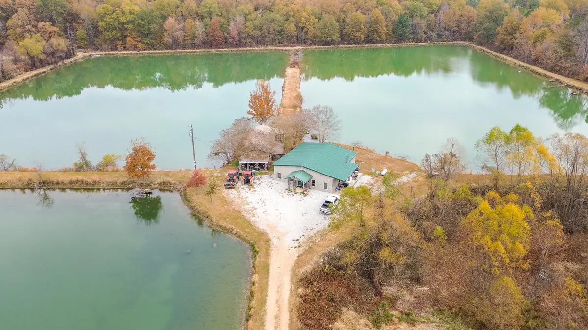 10015 Faulkner Dr, Aberdeen, MS 39730 - Image #1