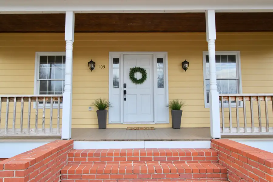 105 8th Ave, Columbus, MS 39701 - Image #2