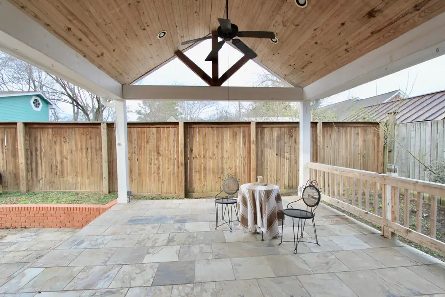 105 8th Ave, Columbus, MS 39701 - Image #3