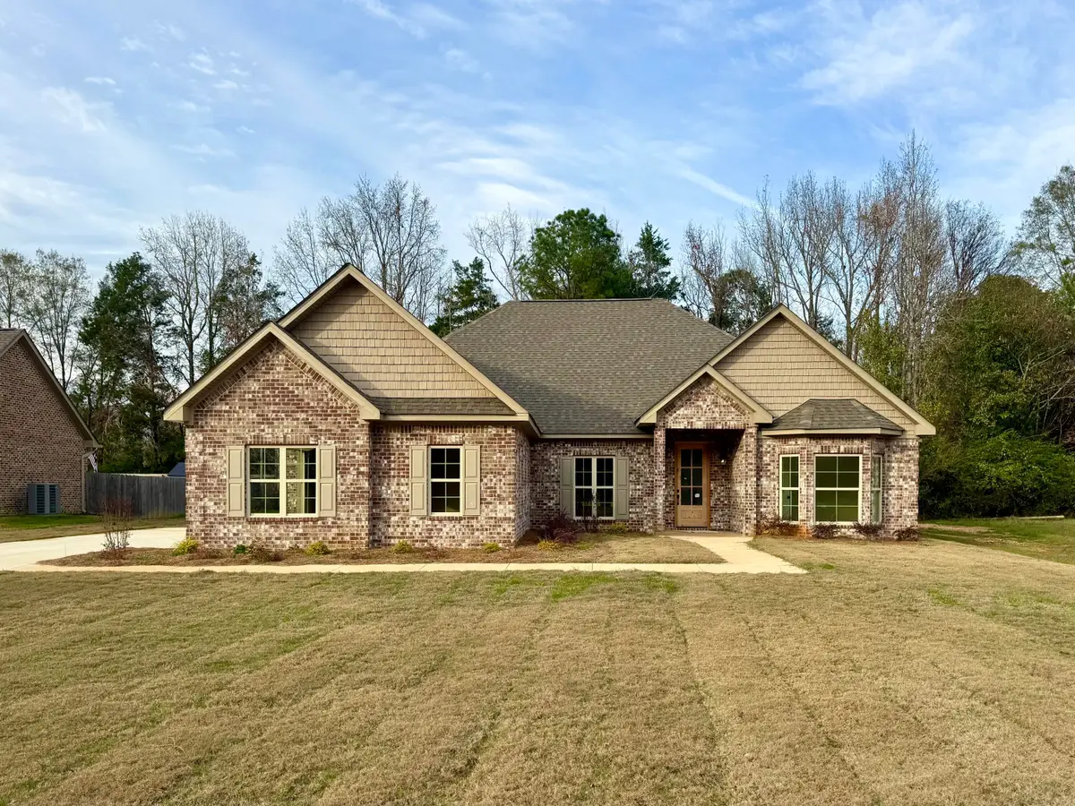 159 Lenox Ln, Columbus, MS 39702 - Image #1