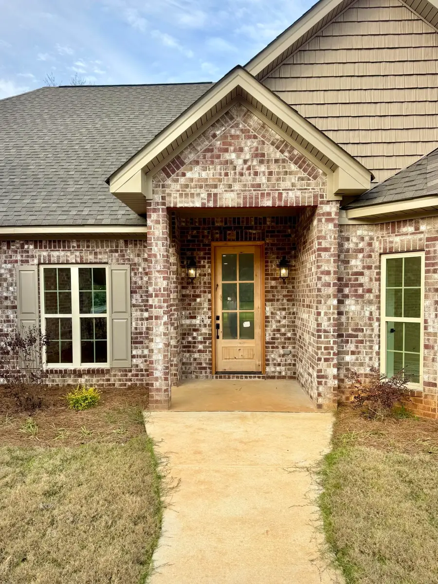 159 Lenox Ln, Columbus, MS 39702 - Image #2
