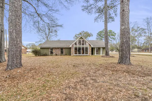 529 Justin Cir, Columbus, MS 39705