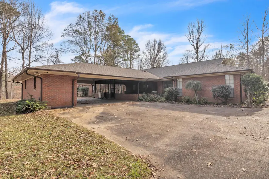 672 Jolly Rd, Columbus, MS 39705 - Image #3
