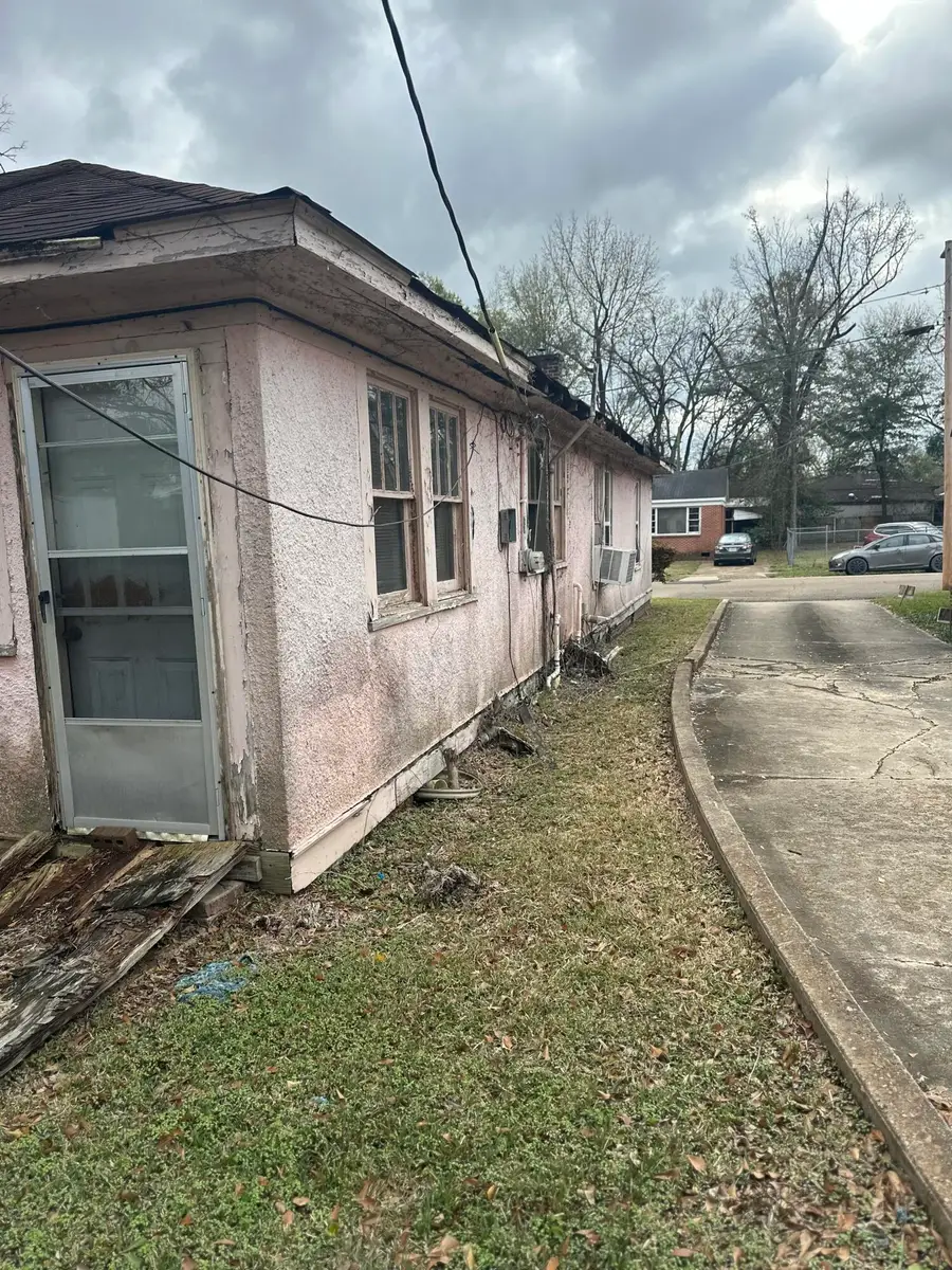 1407 12 Avenue, Columbus, MS 39701 - Image #2