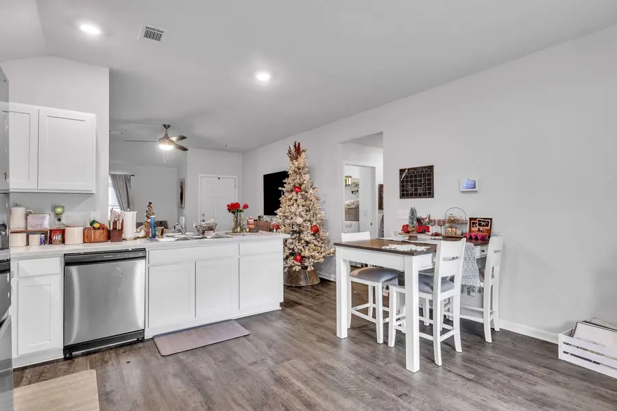 14008 King Arthur Ct, Tuscaloosa, AL 35405 - Image #2