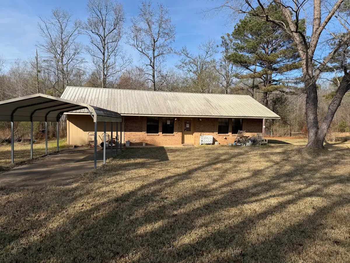 1025 Turnage Rd, Cedarbluff, MS 39741 - Image #1