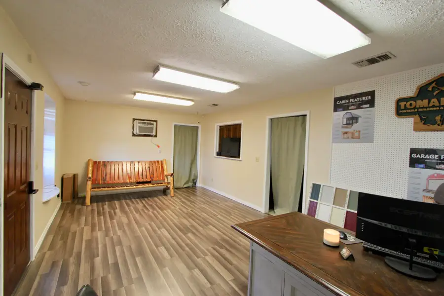 548 Hwy 45n Frontage Rd., Columbus, MS 39705 - Image #3