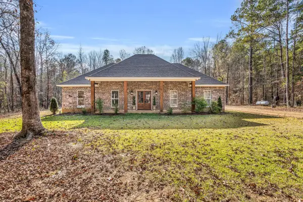 4570 New Light Rd, Starkville, MS 39759