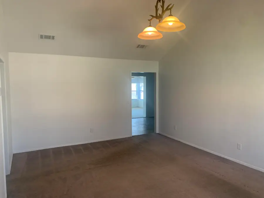 226 Green Hollow Cir, Columbus, MS 39705 - Image #2