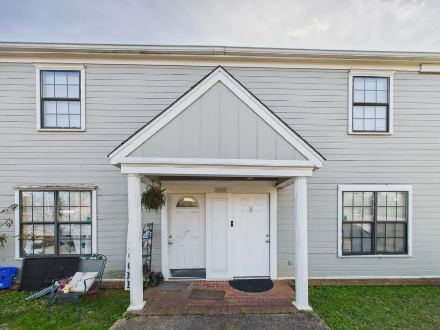 225 Maple Street, Columbus, MS 39702 - Image #2