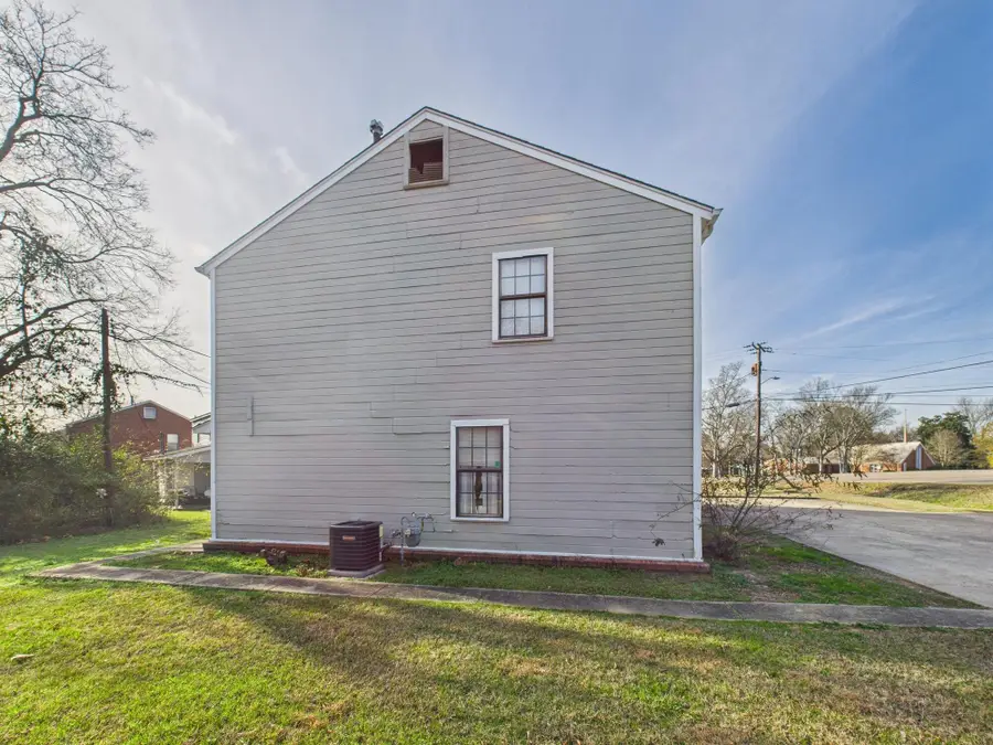 225 Maple Street, Columbus, MS 39702 - Image #3