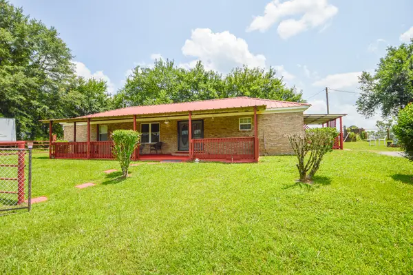 8634 &8638 Oktoc Road, Starkville, MS 39759