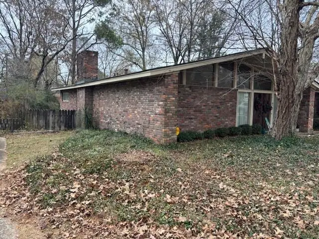 472 S Eshman Ave, West Point, MS 39773 - Image #3