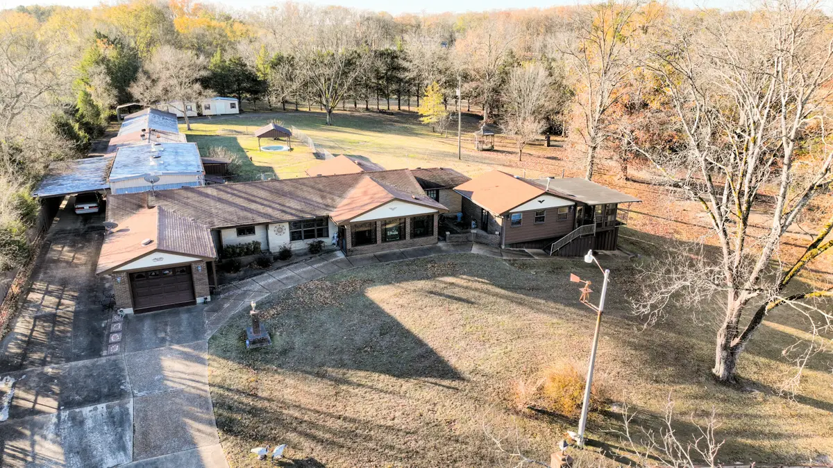 3986 E Church Hill Rd, West Point, MS 39773 - Image #1