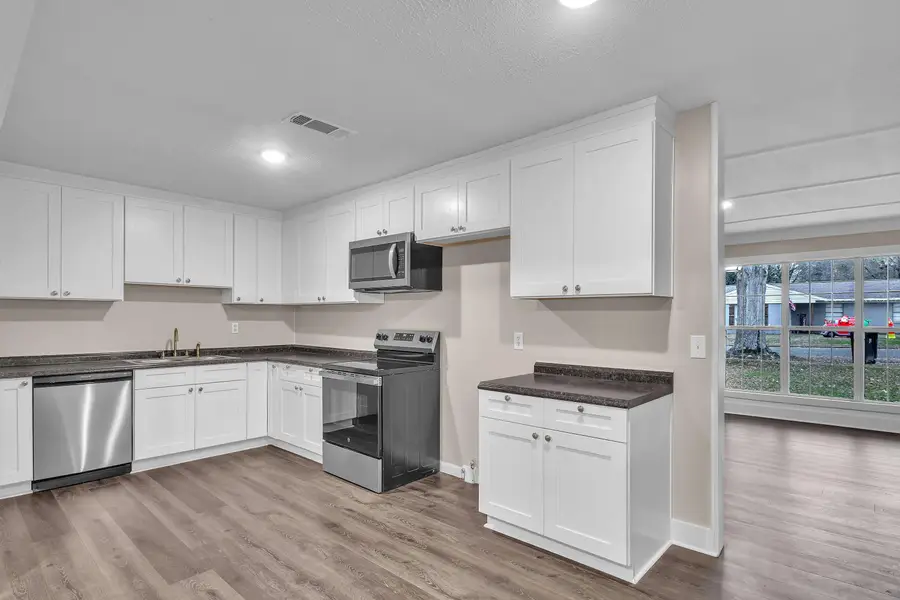 164 Belvedere Ave, West Point, MS 39773 - Image #3