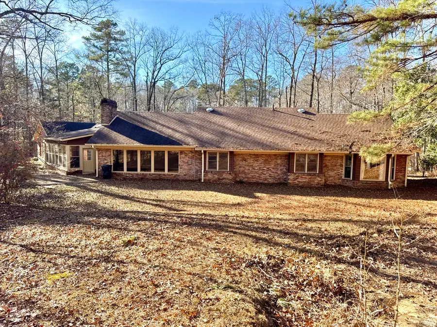 47 N Tree Lane, Columbus, MS 39705 - Image #2