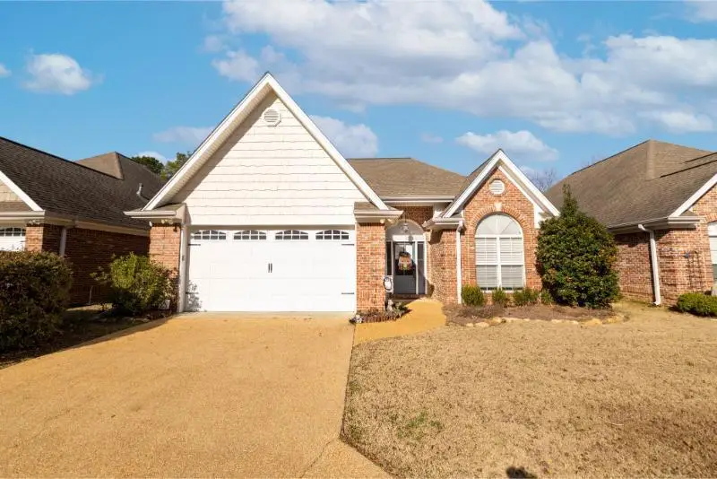 313 Suzanne Ave, Starkville, MS 39759 - Image #1