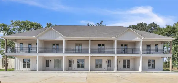 128 Breezeway, Columbus, MS 39701