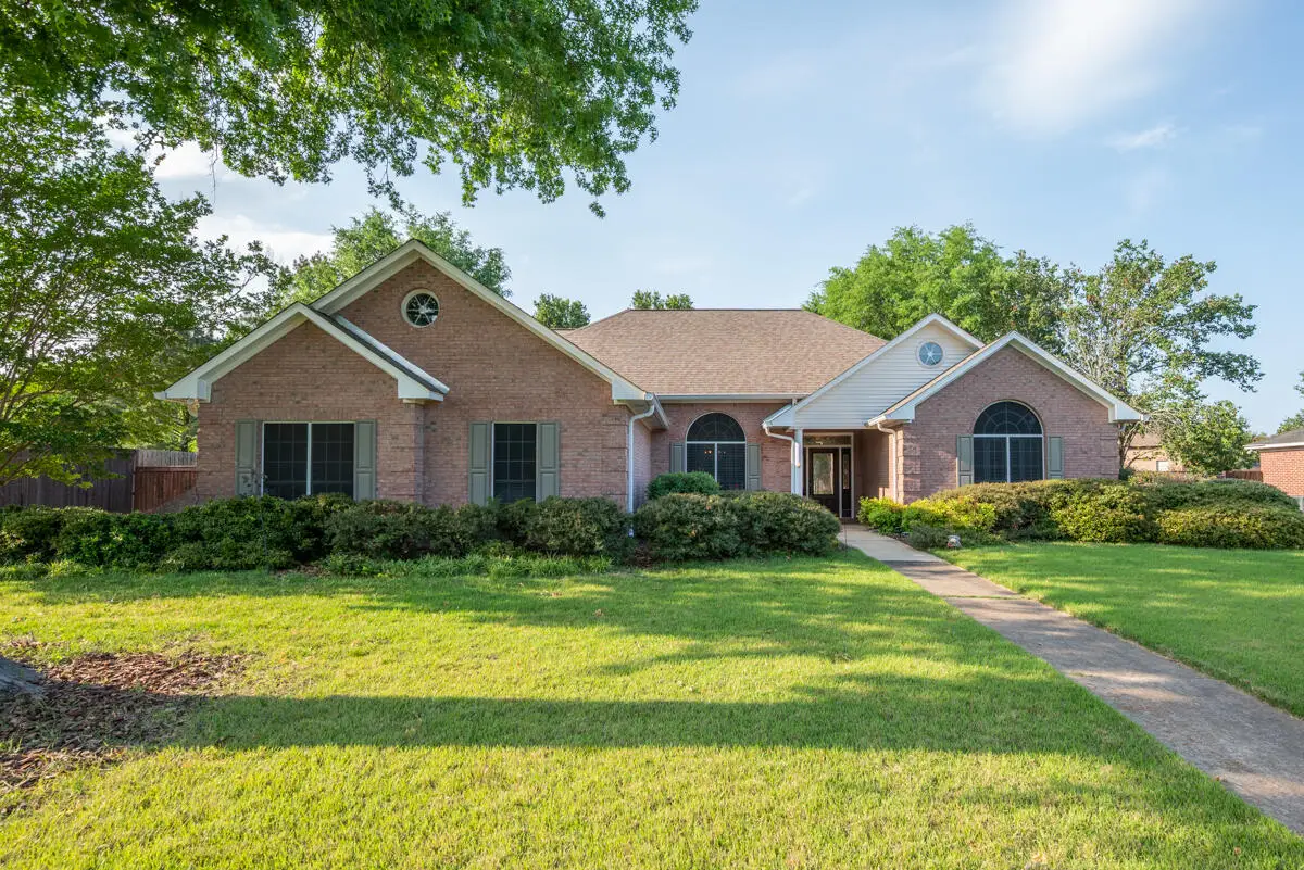 104 Gardenia, Starkville, MS 39759 - #1