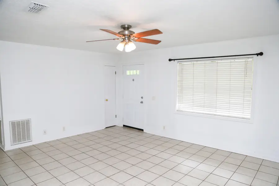 747 Mert Rickman, Columbus, MS 39702 - #2