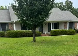 67 Rogers, Columbus, MS 39702