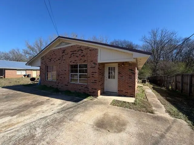 171-173 Fagan Blvd, West Point, MS 39773 - Image #1