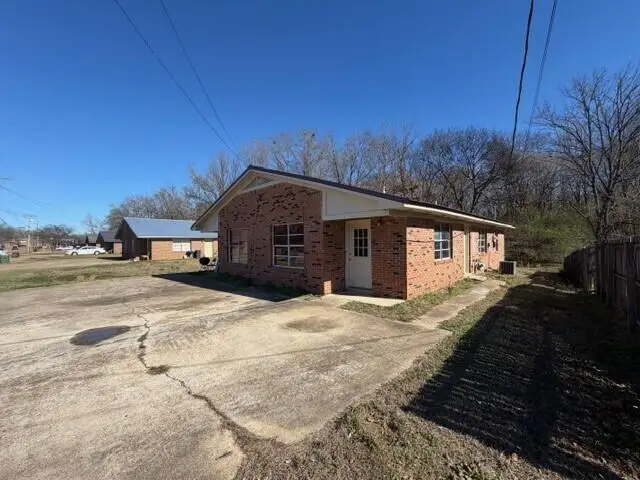 171-173 Fagan Blvd, West Point, MS 39773 - Image #2