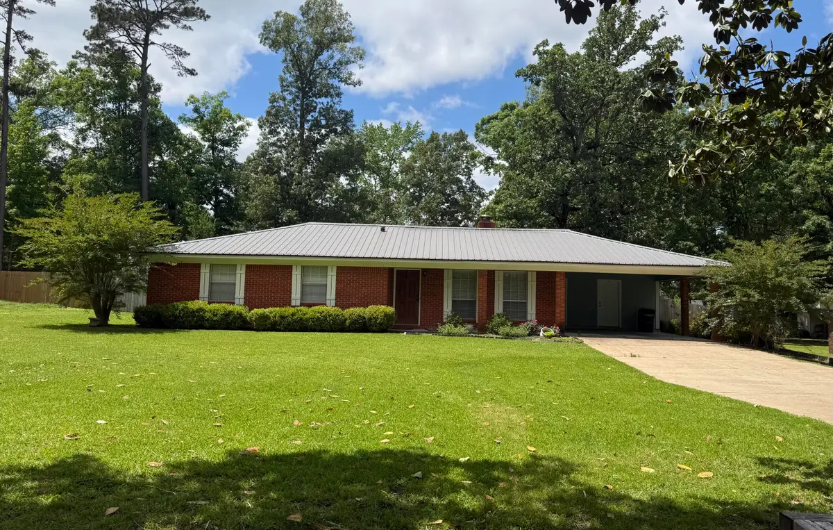 421 Mcminn, Louisville, MS 39339 - #1
