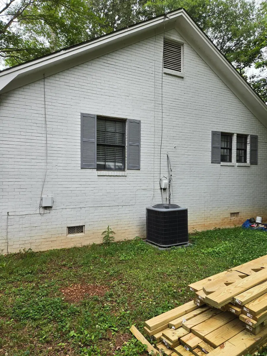 203 Lindbergh, Starkville, MS 39759 - #2
