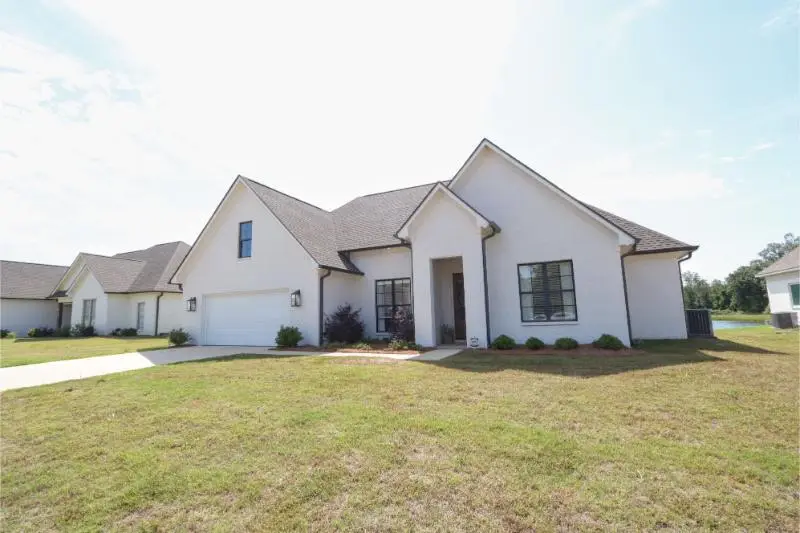 170 Ridgeway, Starkville, MS 39759 - #2