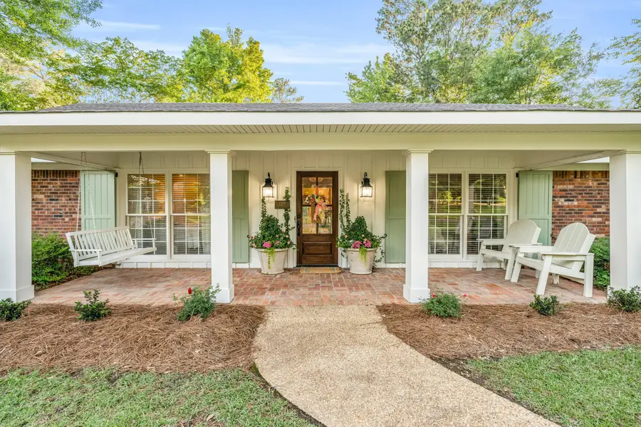 1207 Nottingham, Starkville, MS 39759 - #3